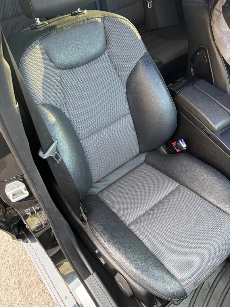 Mercedes-Benz C 250 4matic, снимка 10 - Автомобили и джипове - 52925198