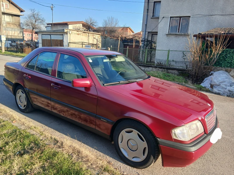 Mercedes-Benz C 180 1.8 газов инжекцион , снимка 3 - Автомобили и джипове - 52958344