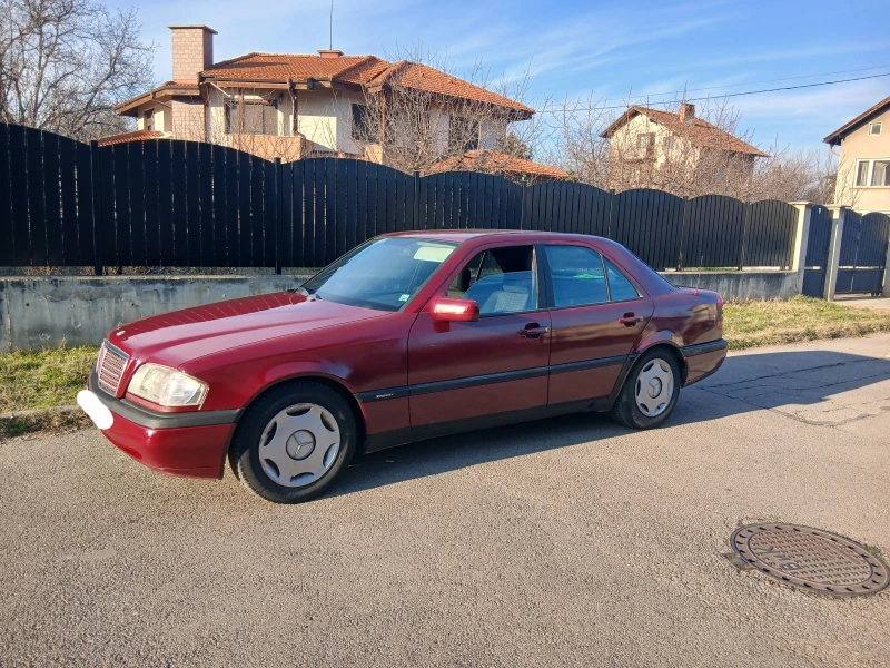 Mercedes-Benz C 180 1.8 газов инжекцион , снимка 2 - Автомобили и джипове - 52958344