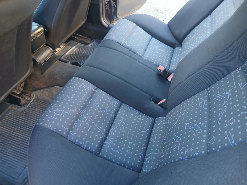 Mercedes-Benz C 180 1.8 газов инжекцион , снимка 13 - Автомобили и джипове - 52958344