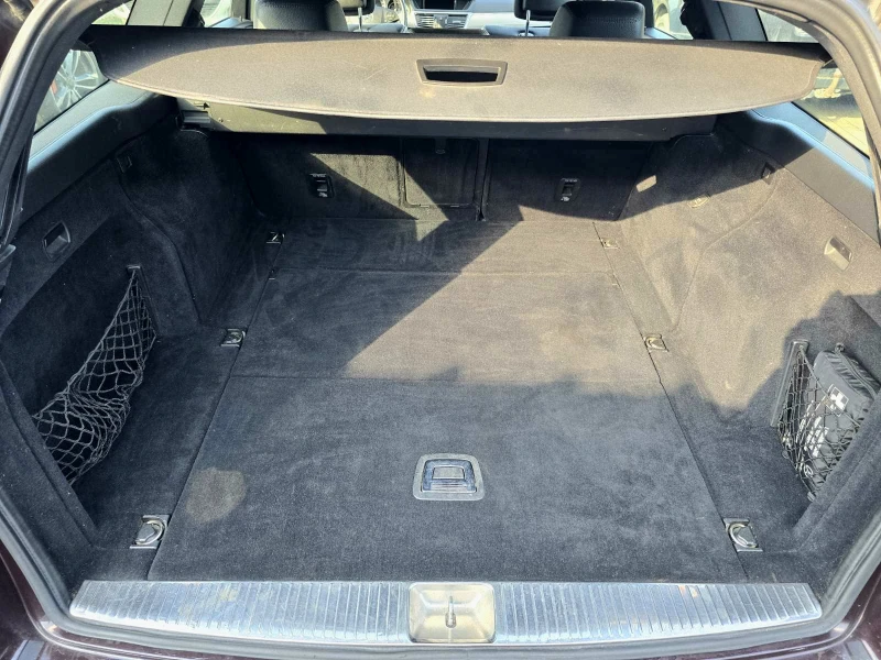 Mercedes-Benz E 250 AVANTGARDE/LED, снимка 16 - Автомобили и джипове - 53188897