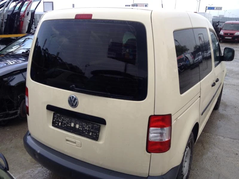 VW Caddy 2.0 метан, снимка 8 - Автомобили и джипове - 8476017