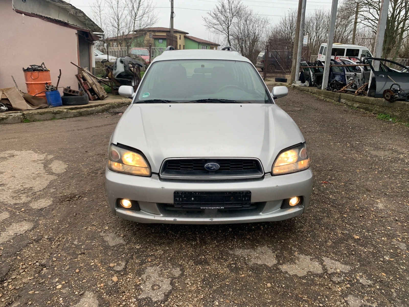 Subaru Legacy 2.0i 125кс. 4x4, снимка 1
