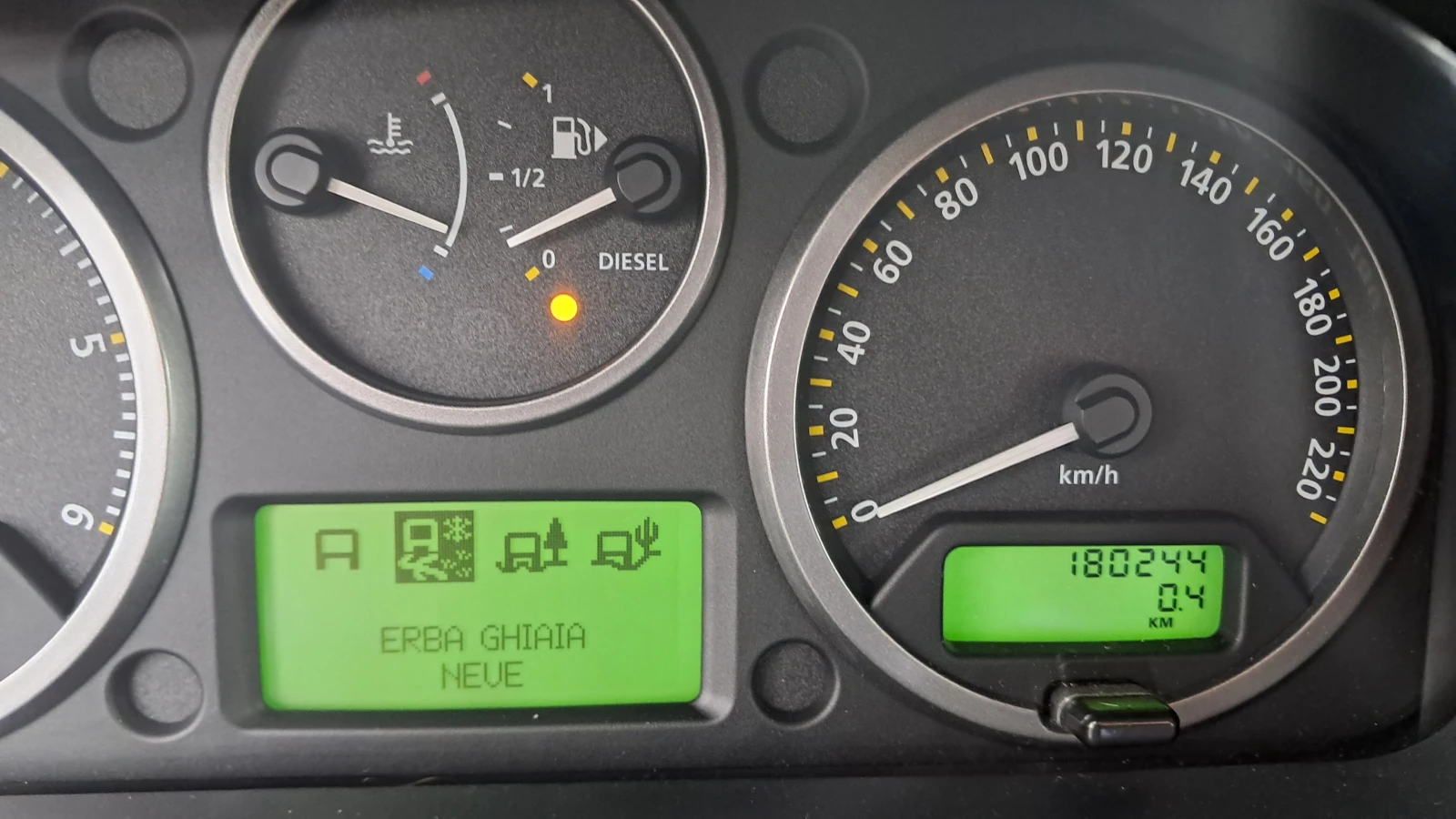 Land Rover Freelander 4Х4 РЕАЛНИ КМ ИЗКЛЮЧИТЕЛН СЕРВИ КНИЖК ОБСЛУЖ УНИКТ, снимка 10 - Автомобили и джипове - 11715522