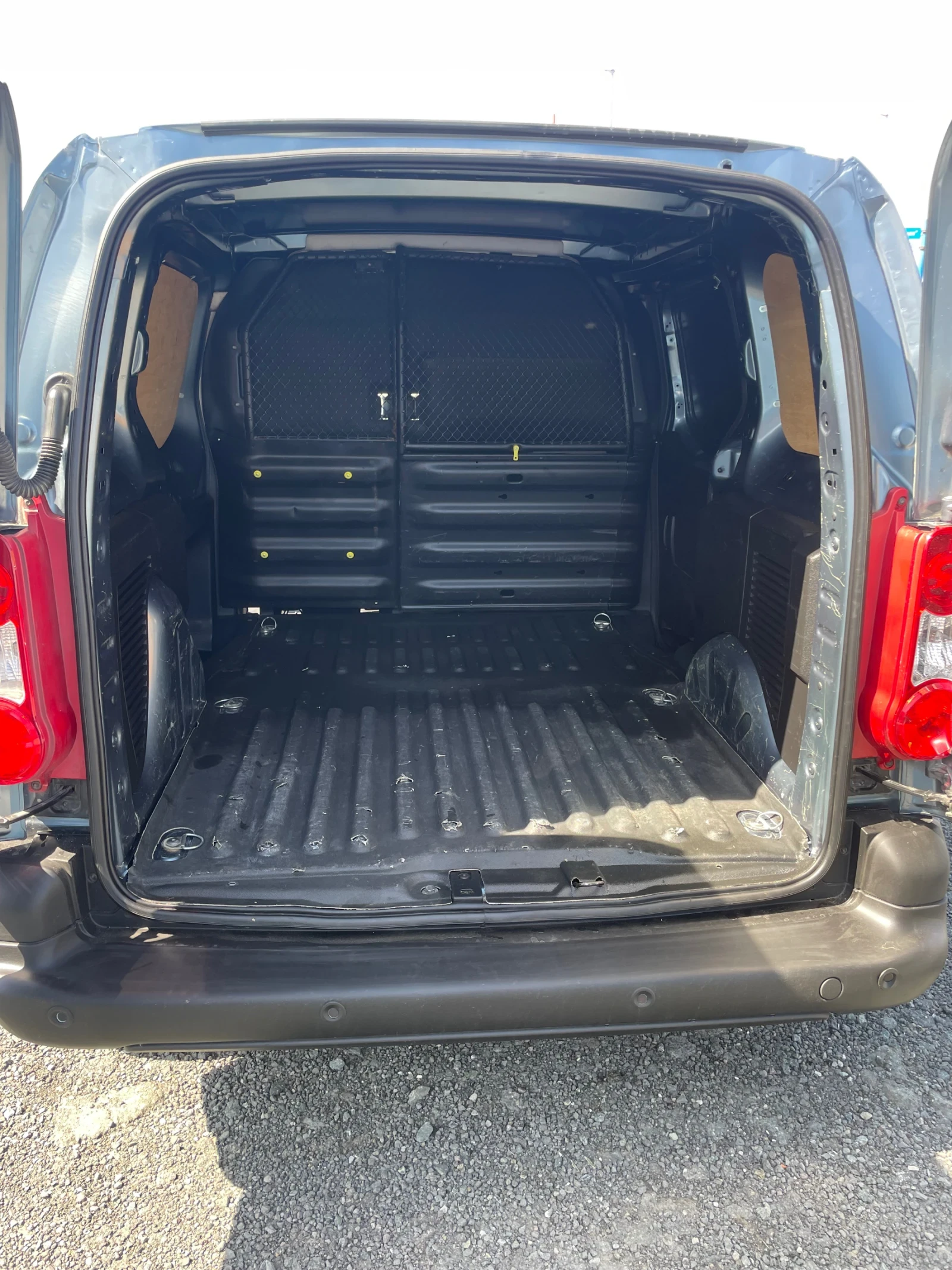 Citroen Berlingo 1.6 HDI - изображение 8