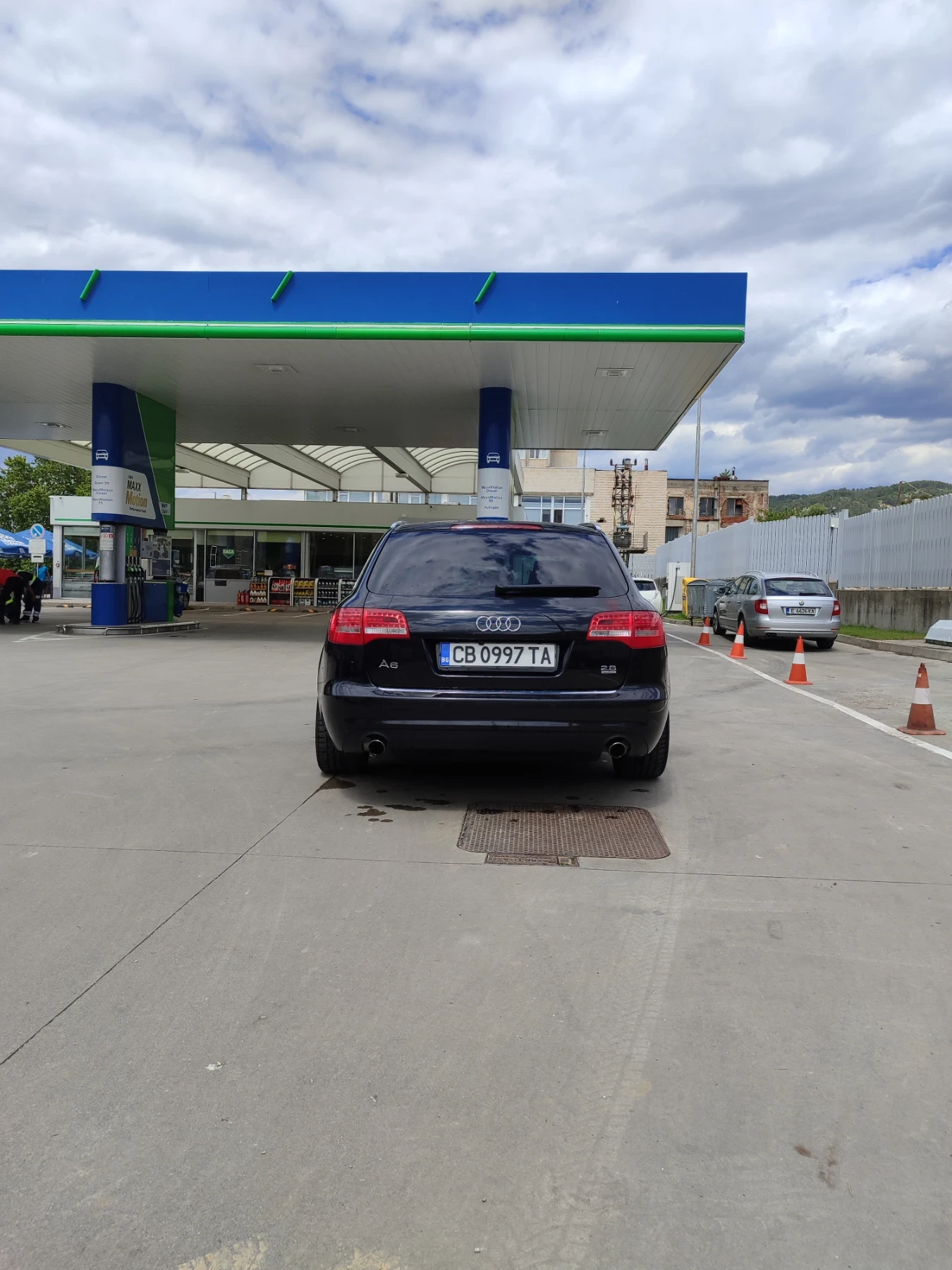 Audi A6 Quattro V6 2.8 - изображение 9