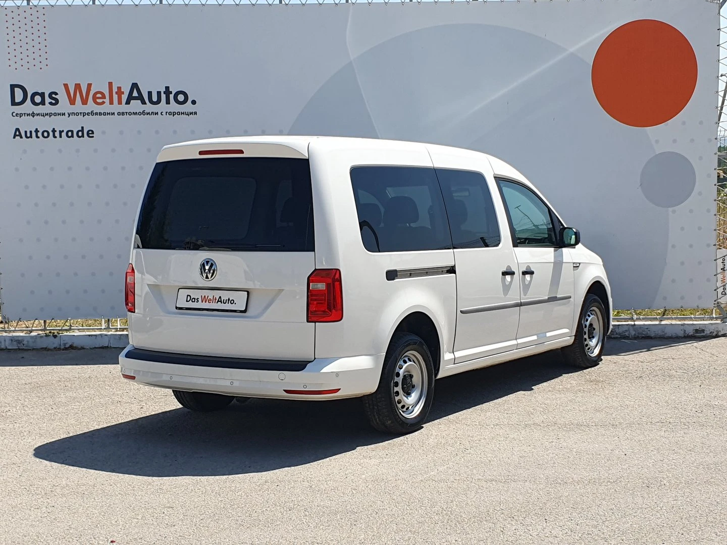 VW Caddy Maxi Kombi TGI BMT 5 места - изображение 3