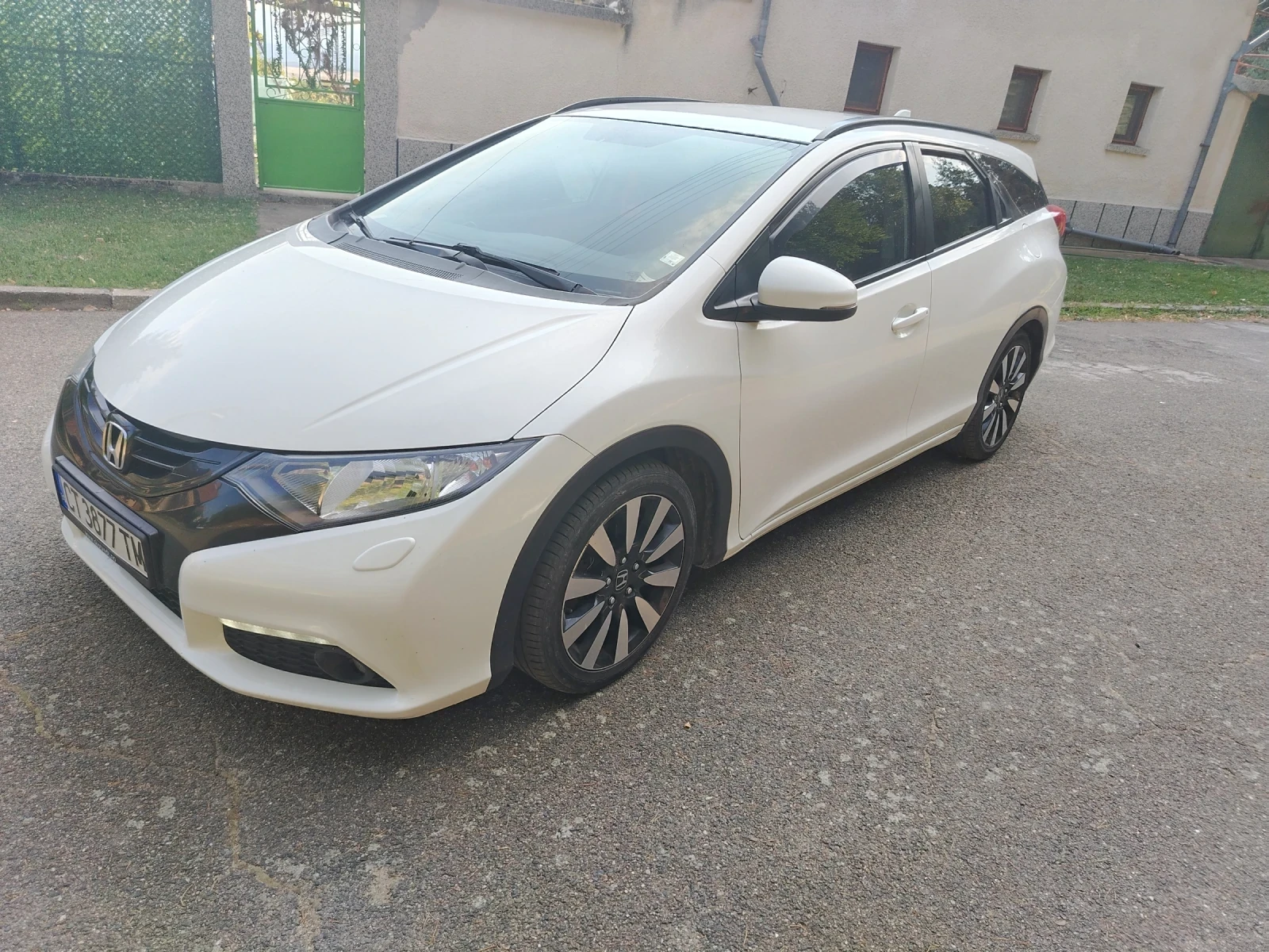 Honda Civic 1.8 TOURER SPORT - изображение 6