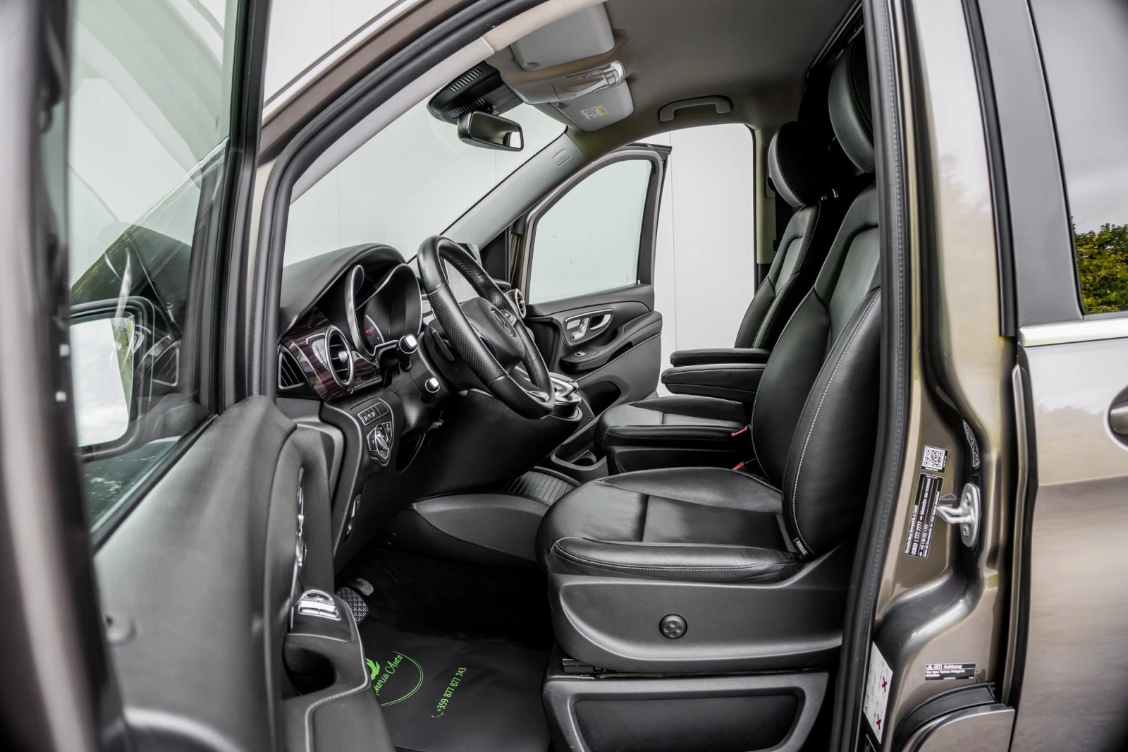 Mercedes-Benz Viano V-250d* 4MATIC* AMG* BUSINESS* LONG* TV | Mobile.bg   9