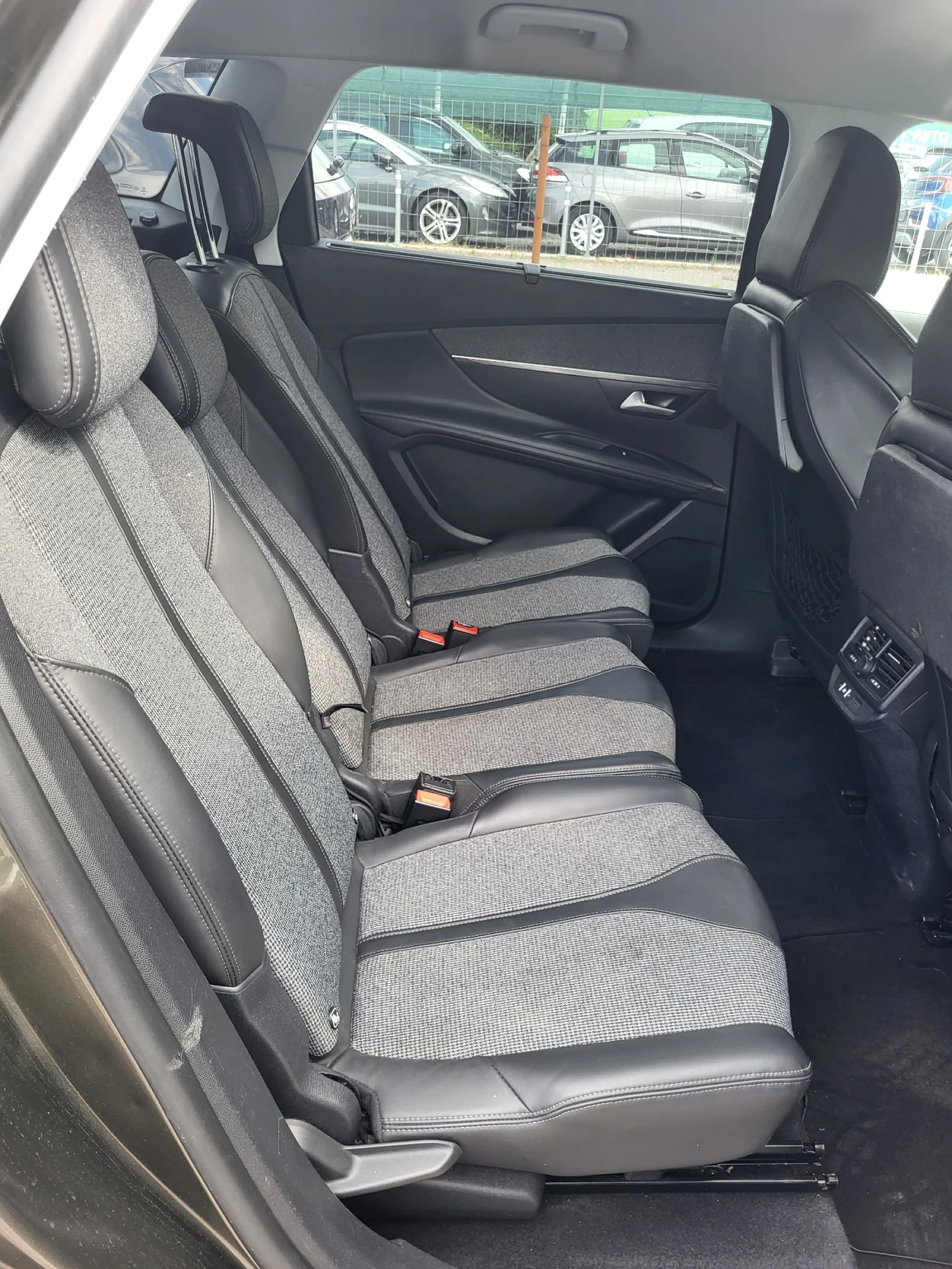 Peugeot 5008 ALLURE/ AUTOMATIC/ 7 местен  - изображение 5