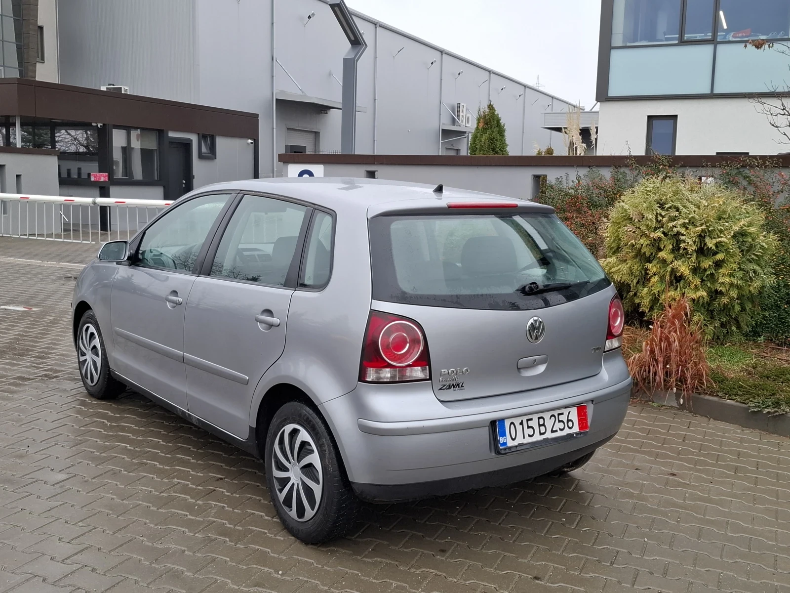 VW Polo 1.4TDI* (75кс)* FACELIFT* * НОВ ВНОС* *  - изображение 9