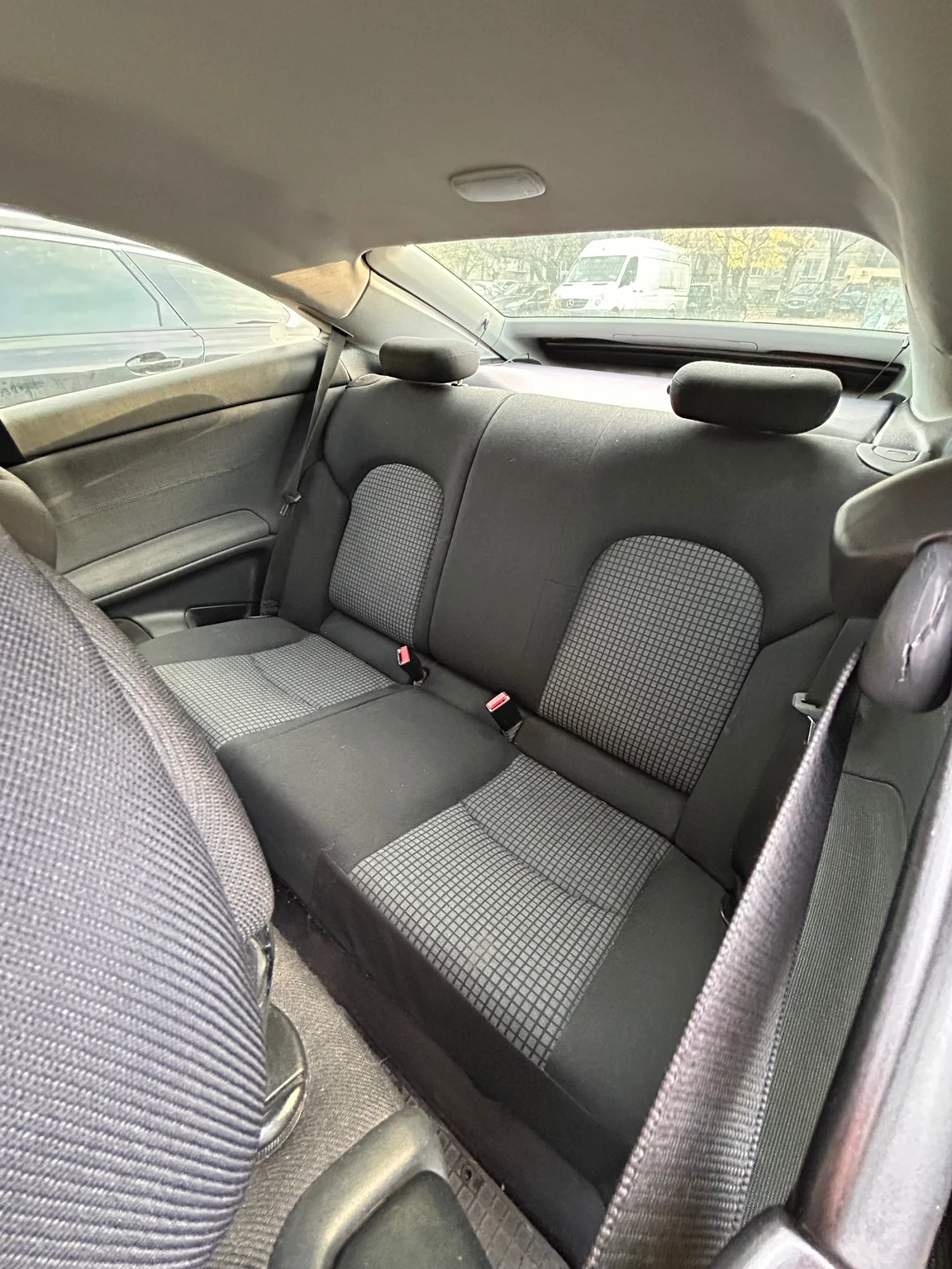 Mercedes-Benz C 200 Mercedes-Benz C-Class Coupe (CL203) C 180 - изображение 7