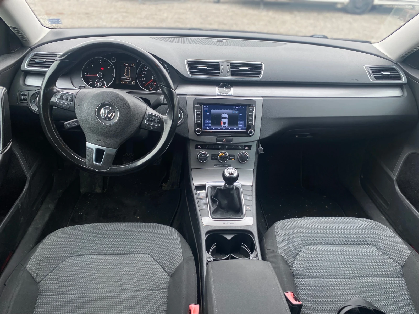 VW Passat 2.0TDI - изображение 9