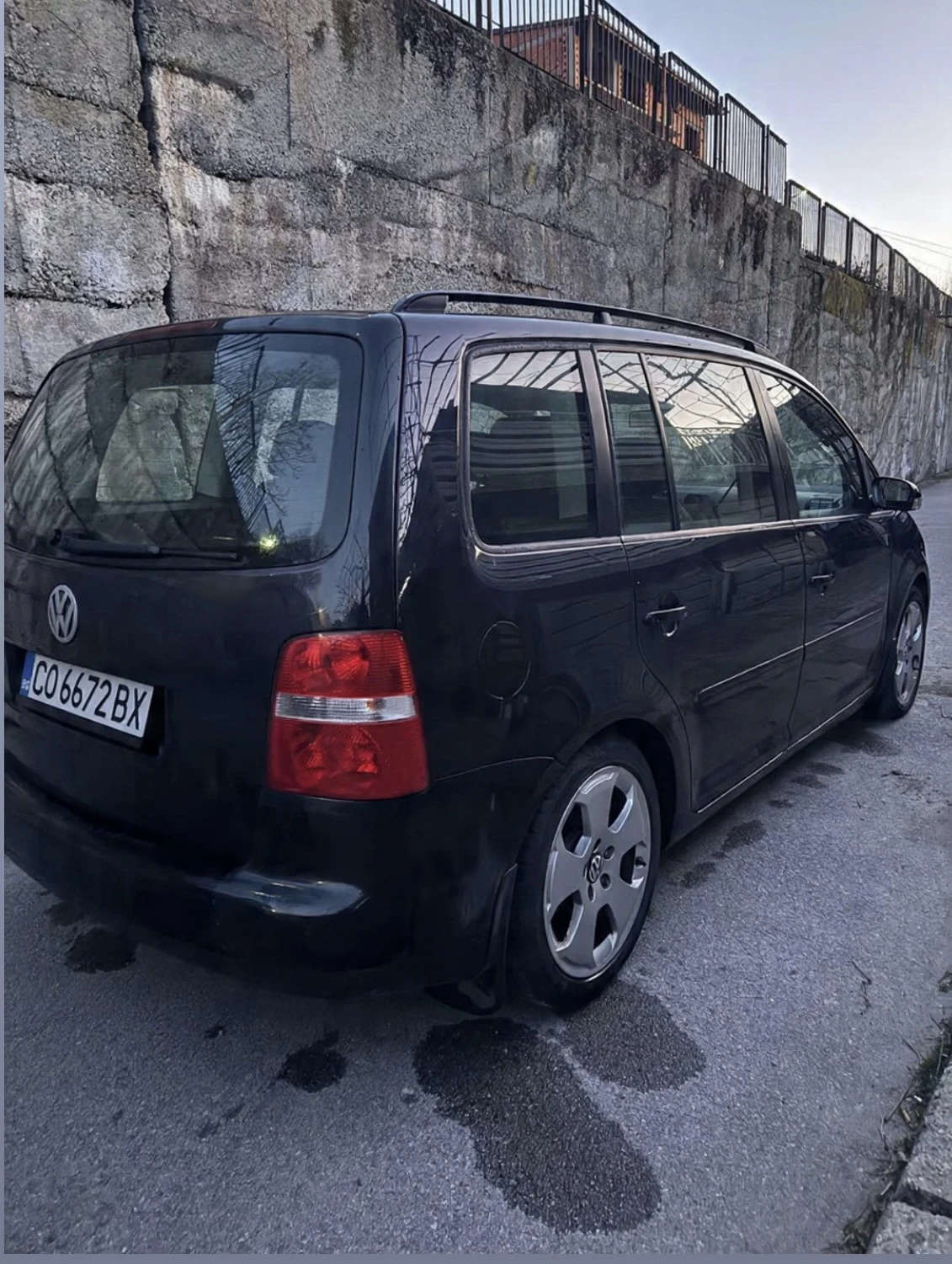 VW Touran 1.9TDI, снимка 3 - Автомобили и джипове - 53638528