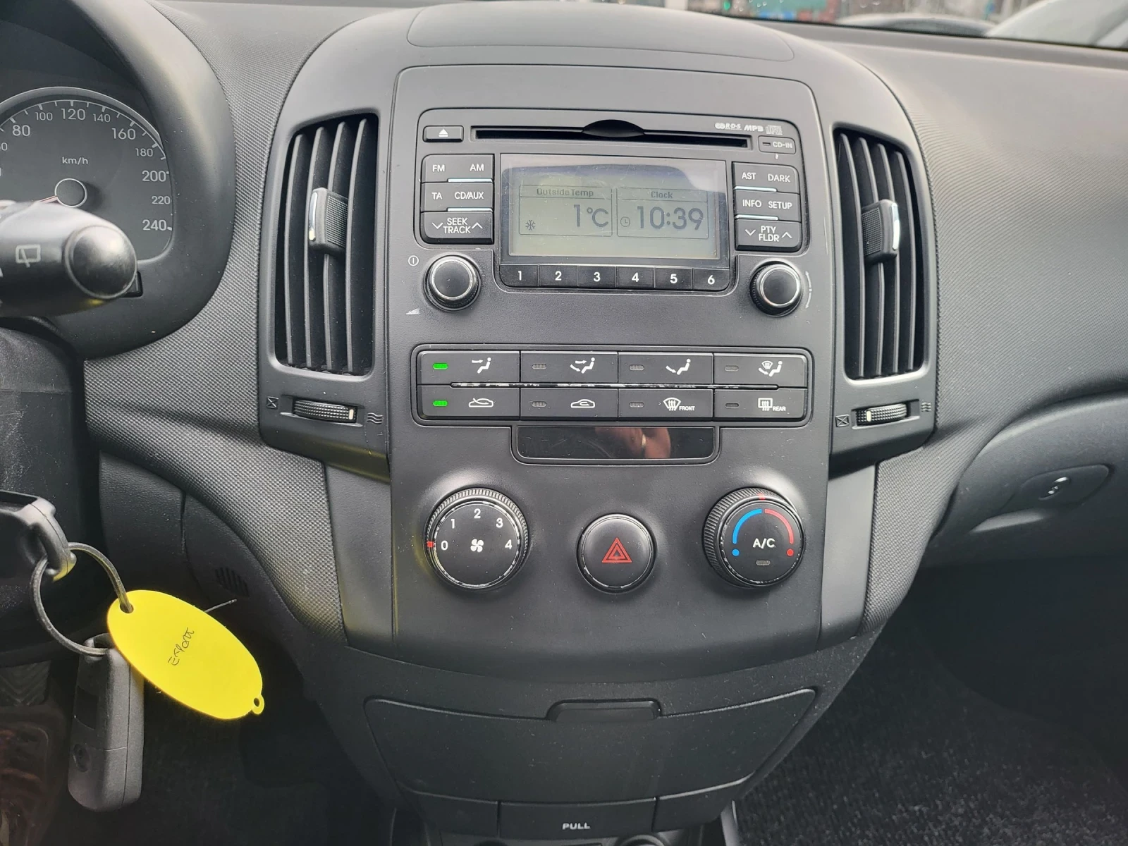 Hyundai I30 1.4 16v bifuel, снимка 13 - Автомобили и джипове - 53897473