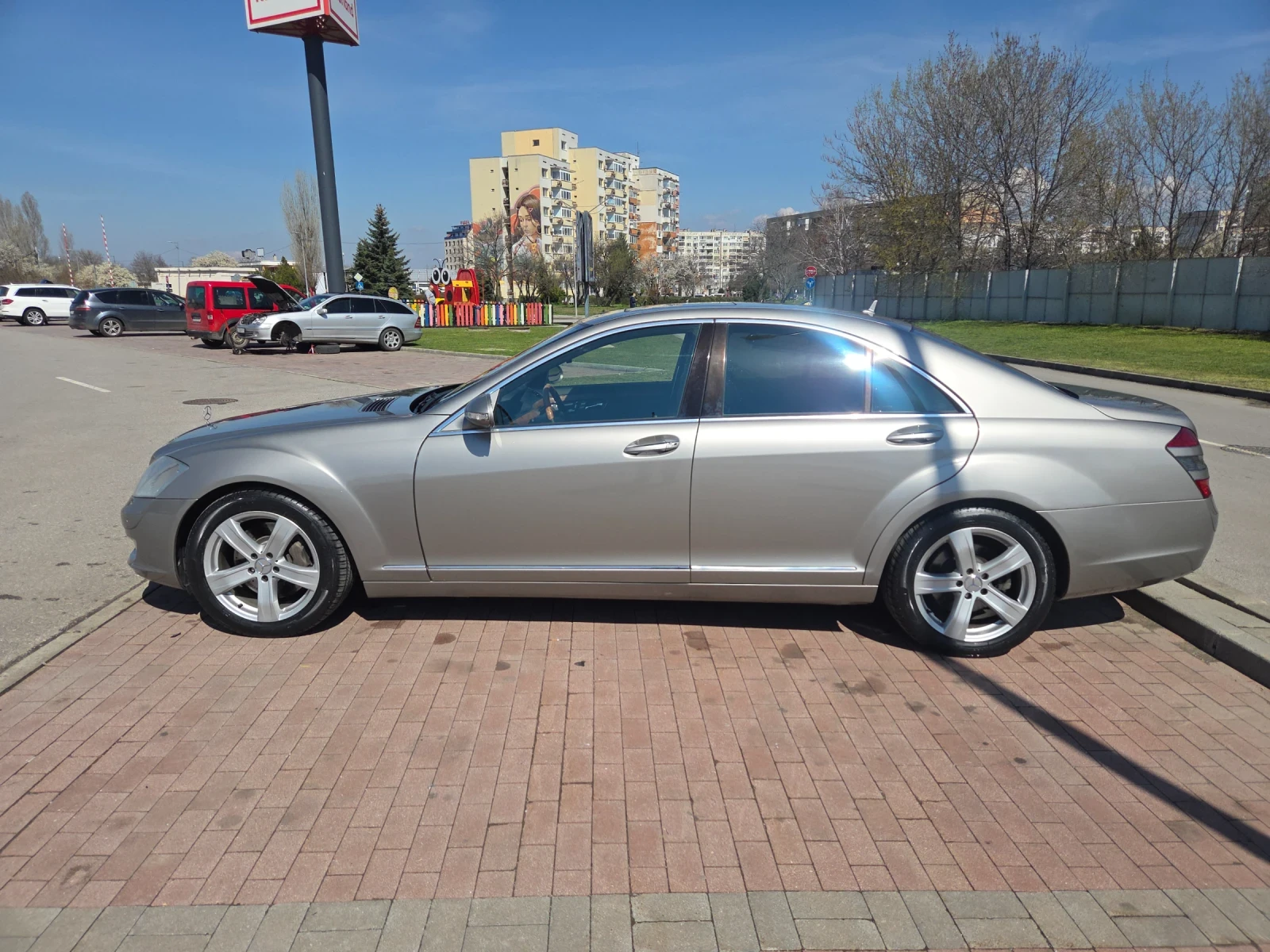 Mercedes-Benz S 500 Газ-Бензин, снимка 13 - Автомобили и джипове - 54098171
