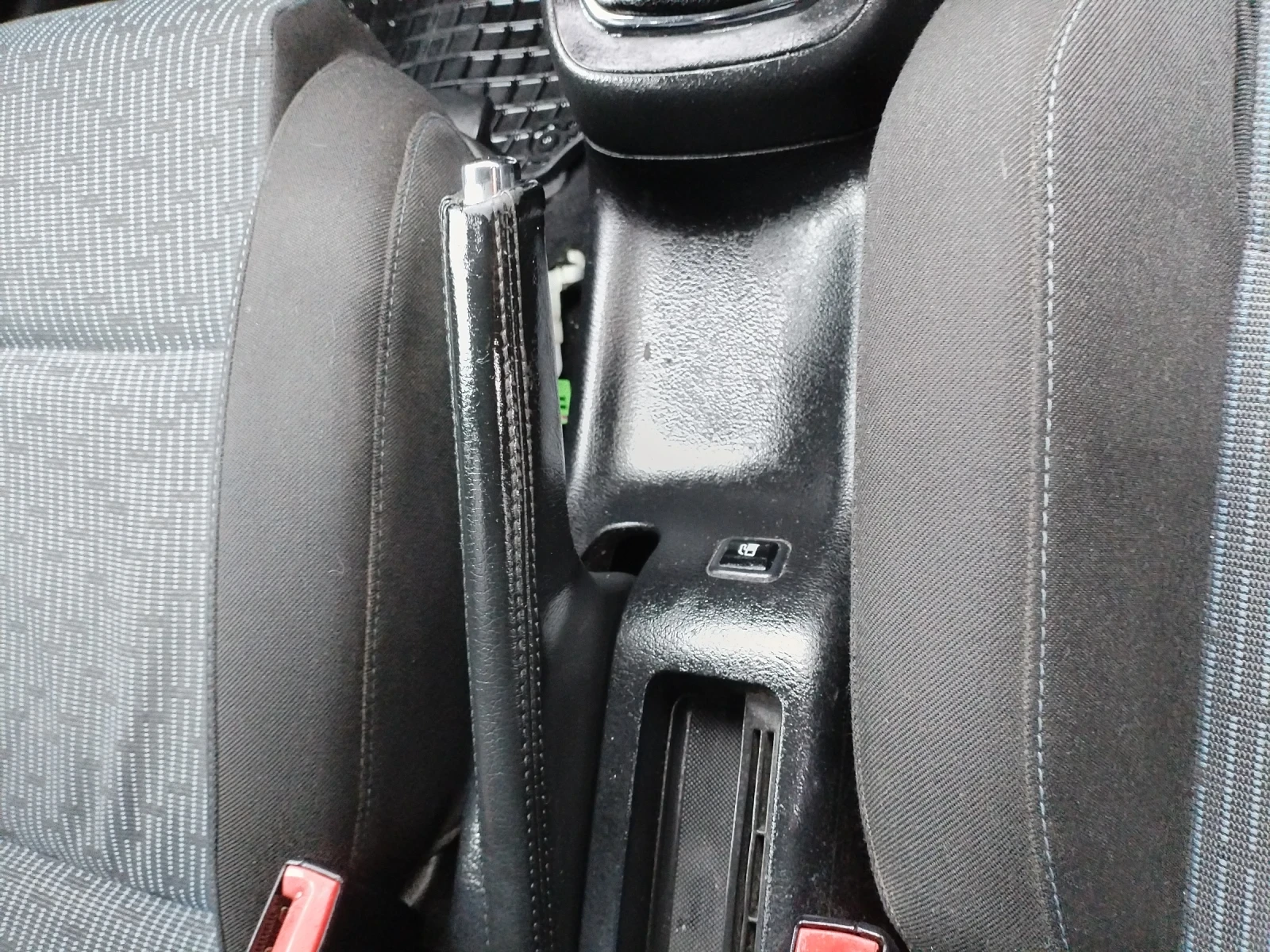 VW Golf 1.9 TDI 101hp PACIFIC Face Navi Recaro | Mobile.bg � ����������� 15