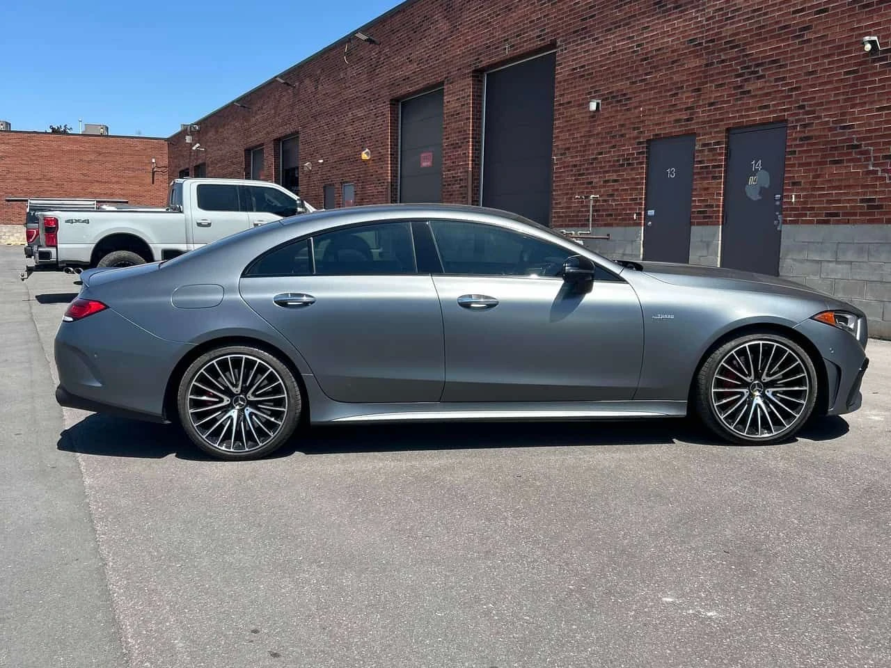 Mercedes-Benz CLS 53 AMG | DISTRONIC| 360| ЧЕРВЕН САЛОН| BURMESTER| CARFAX, снимка 6 - Автомобили и джипове - 54715756