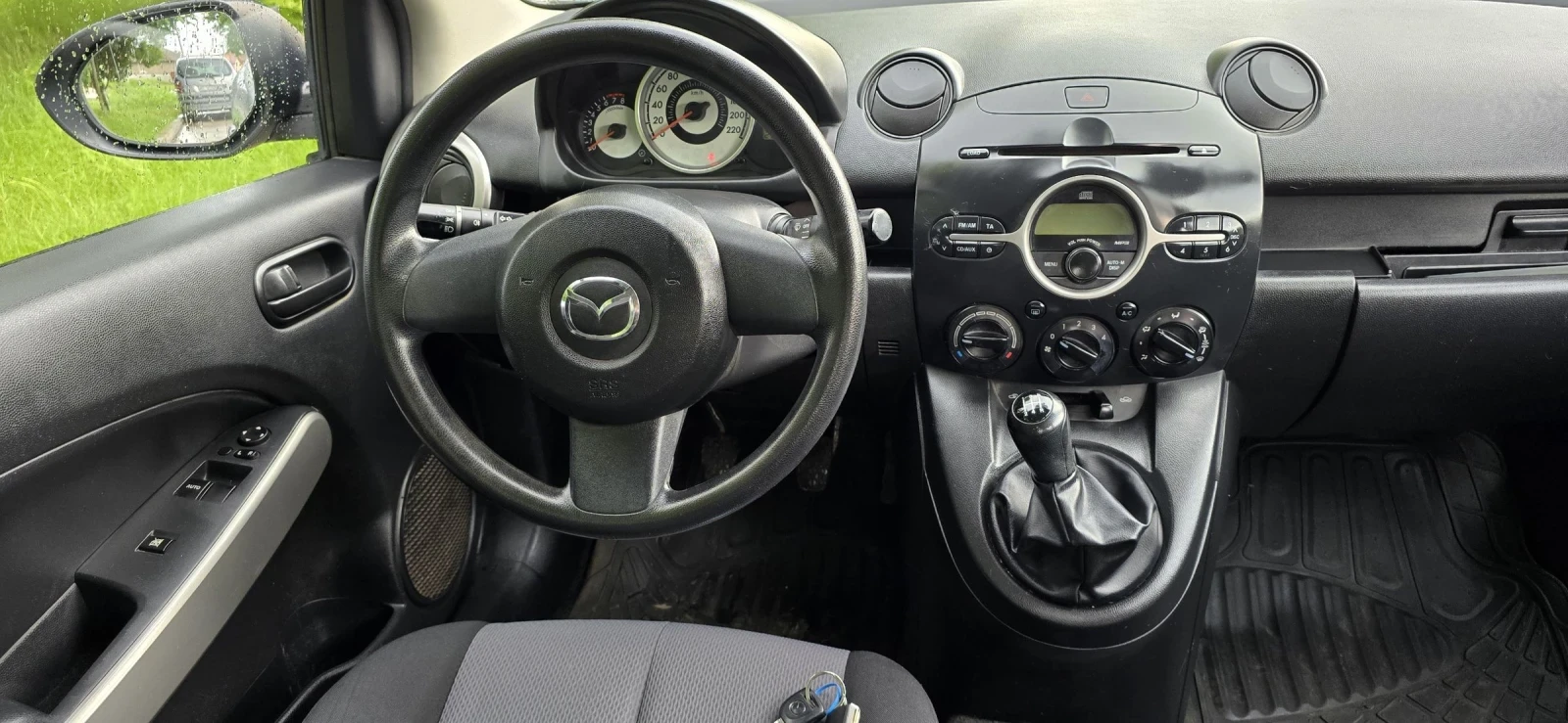 Mazda 2 1.4i, 75k. | Mobile.bg � ����������� 13