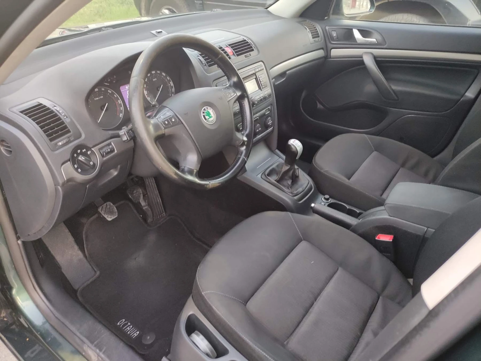Skoda Octavia 4x4 2.0 TDI, снимка 5 - Автомобили и джипове - 54839513