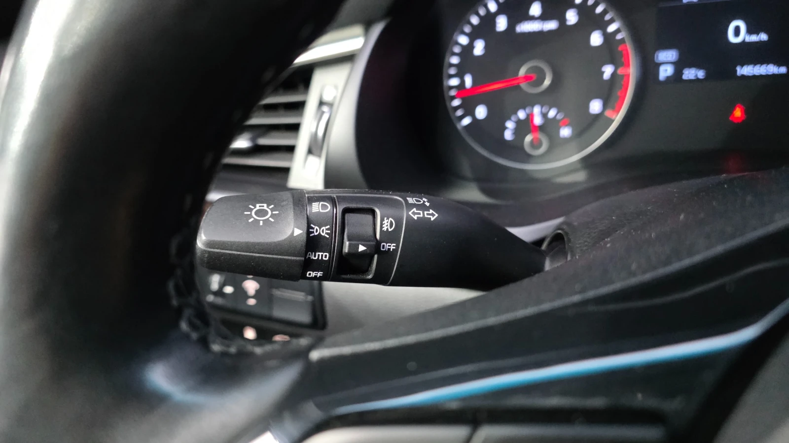 Kia K7 ФАБРИЧНА ГАЗ* ПОДГРЕВИ* ОБДУХВАНЕ, снимка 17 - Автомобили и джипове - 55145513