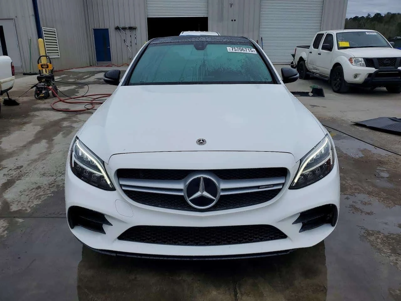 Mercedes-Benz C 43 AMG * CARFAX * БЕЗ ПЪРВОНАЧАЛНА ВНОСКА, снимка 5 - Автомобили и джипове - 55260099