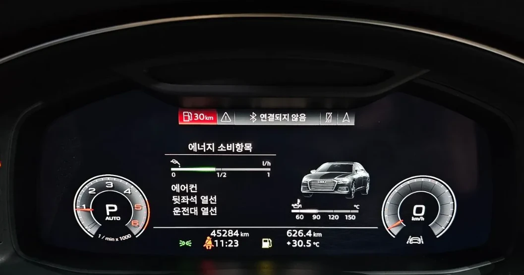 Audi A6 * 40TDI Premium* Масаж* Обдух* Pano* 360* HUD* , снимка 7 - Автомобили и джипове - 55615679