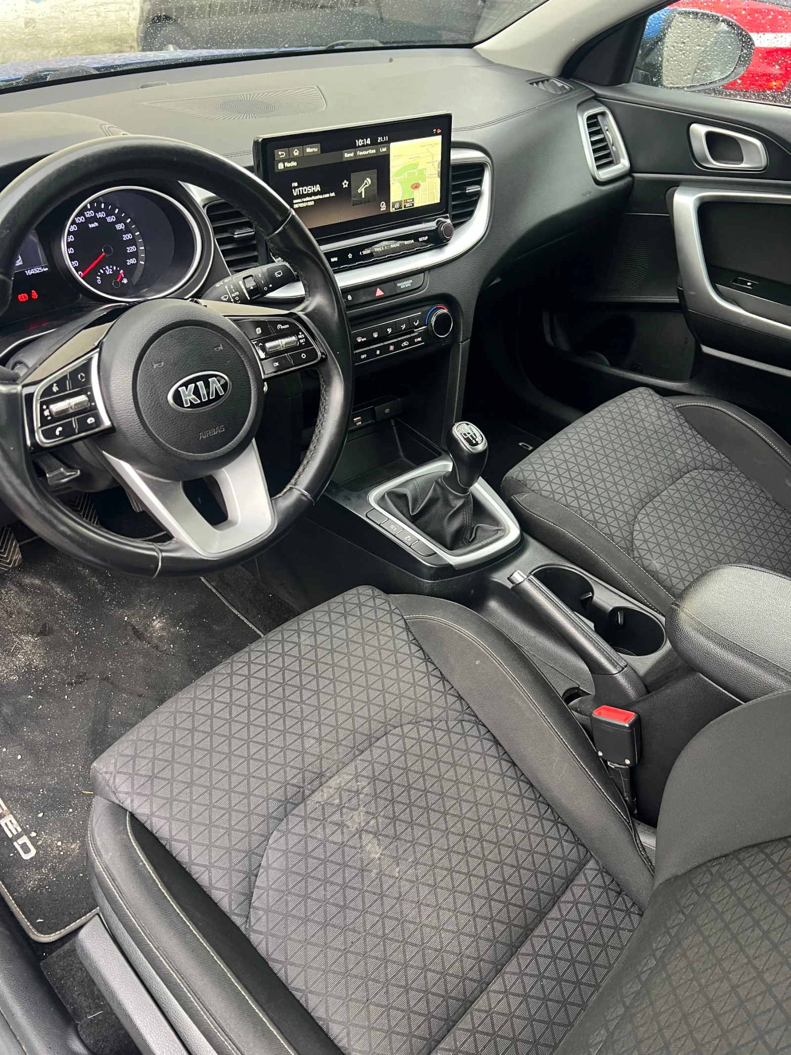 Kia Ceed 1.4, снимка 5 - Автомобили и джипове - 55884528