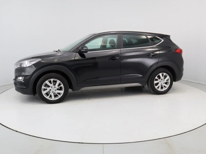 Hyundai Tucson, снимка 5 - Автомобили и джипове - 47882437