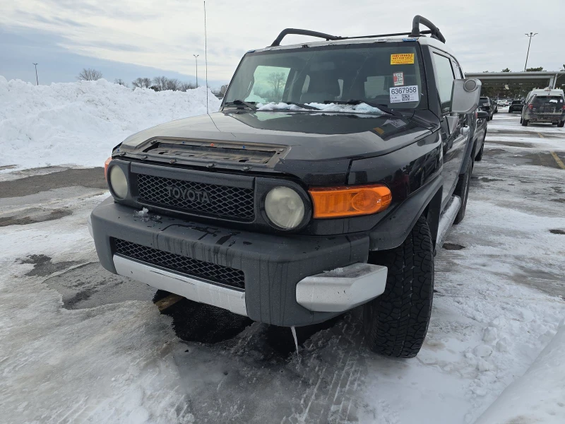 Toyota Fj cruiser, снимка 1 - Автомобили и джипове - 48625920