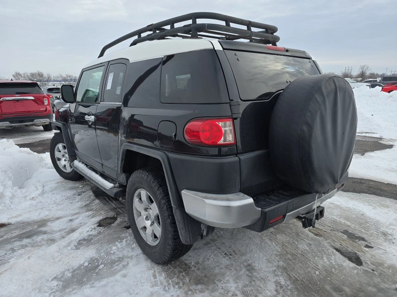 Toyota Fj cruiser, снимка 6 - Автомобили и джипове - 48625920