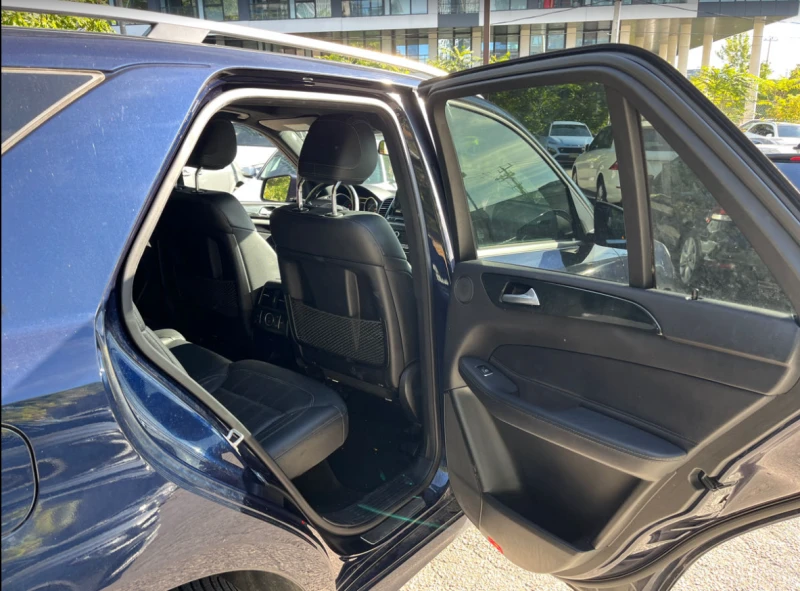 Mercedes-Benz GLE 400, снимка 12 - Автомобили и джипове - 52336764