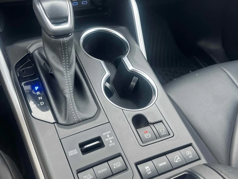 Toyota Highlander * XLE * CARFAX * AWD (4x4) * ПОДГРЕВИ * , снимка 12 - Автомобили и джипове - 53267463