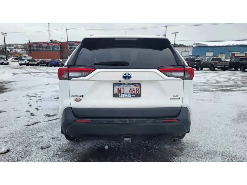 Toyota Rav4 Hybrid LE* AWD* Keyless* Lane Keeping Assist, снимка 6 - Автомобили и джипове - 53514169