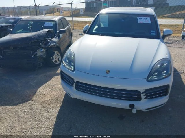 Porsche Cayenne TURBO, снимка 3 - Автомобили и джипове - 53263370