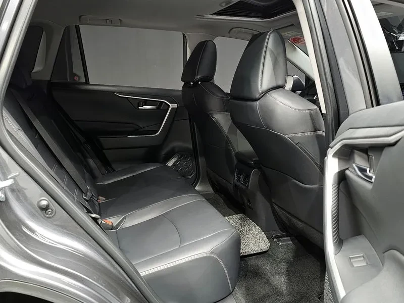 Toyota Rav4 2.5 2WD, снимка 12 - Автомобили и джипове - 55796870