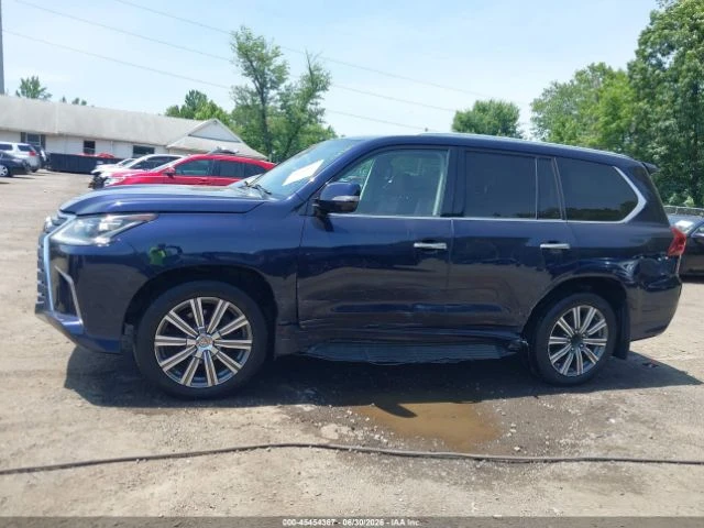 Lexus LX 570 КОЖА* ПОДГРЕВ* ОБДУХВАНЕ* ШИБИДАХ* TV* FULL* , снимка 13 - Автомобили и джипове - 55845439
