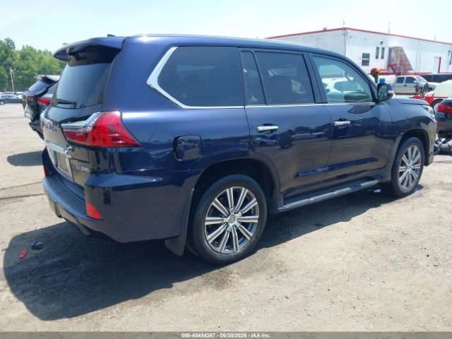 Lexus LX 570 КОЖА* ПОДГРЕВ* ОБДУХВАНЕ* ШИБИДАХ* TV* FULL* , снимка 4 - Автомобили и джипове - 55845439