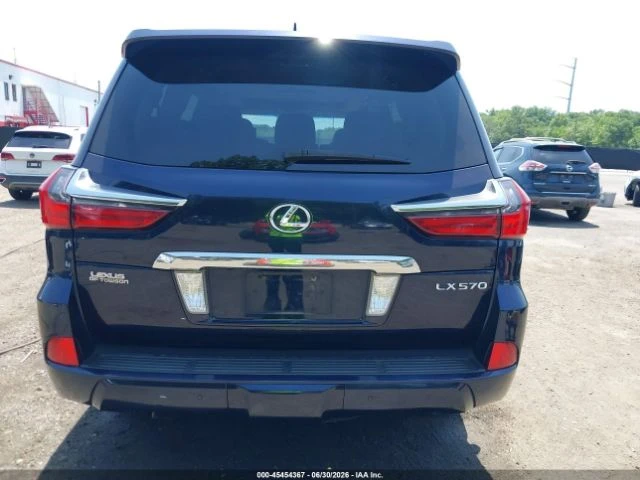 Lexus LX 570 КОЖА* ПОДГРЕВ* ОБДУХВАНЕ* ШИБИДАХ* TV* FULL* , снимка 15 - Автомобили и джипове - 55845439