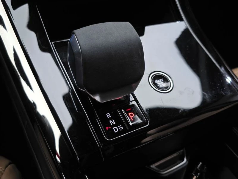 Land Rover Range Rover Sport 3.0 Automatic, снимка 9 - Автомобили и джипове - 55847940
