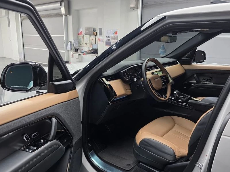 Land Rover Range Rover Sport 3.0 Automatic, снимка 10 - Автомобили и джипове - 55847940
