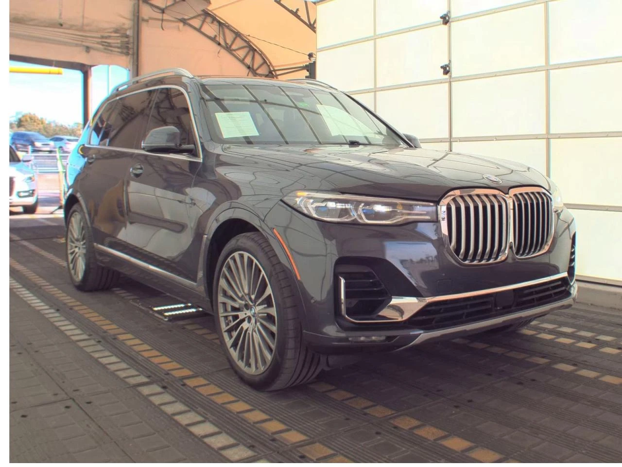 BMW X7 50i xDrive * 360 CAM * SOFT CLOSE * 7-МЕСТЕН, снимка 1