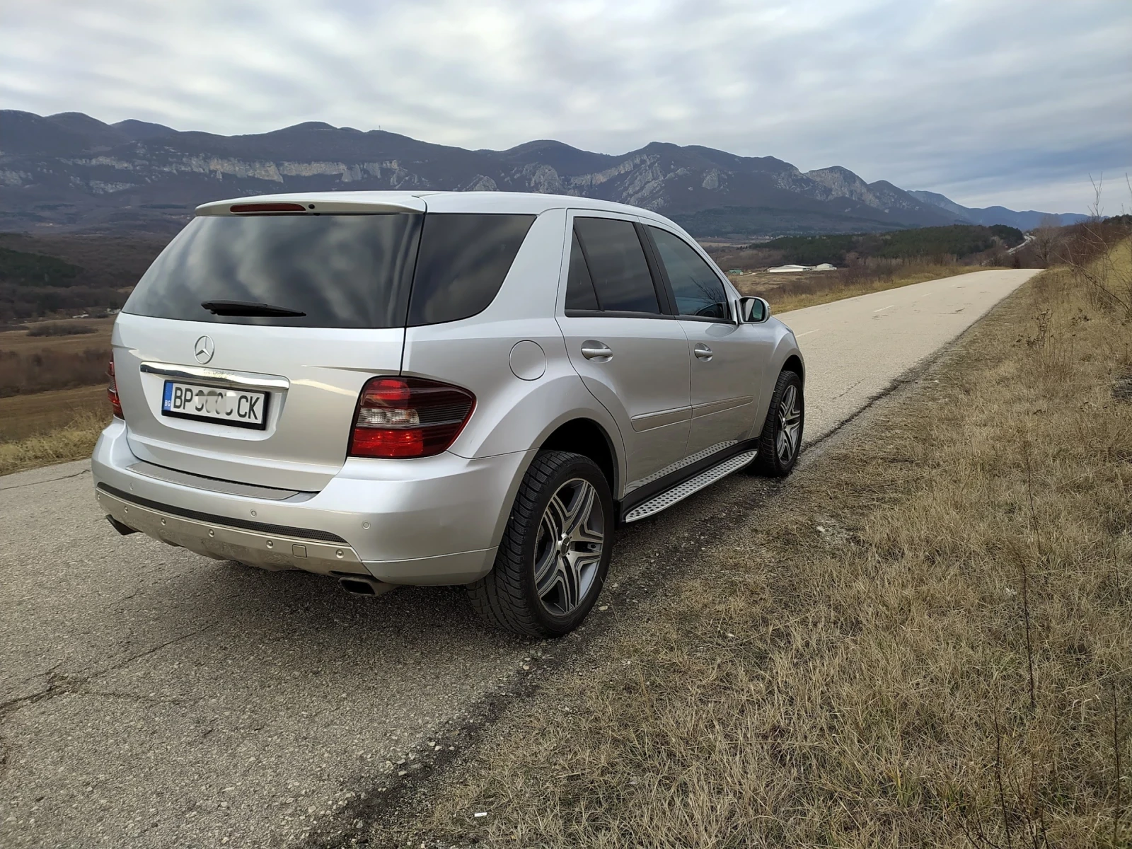 Mercedes-Benz ML 320  - изображение 5