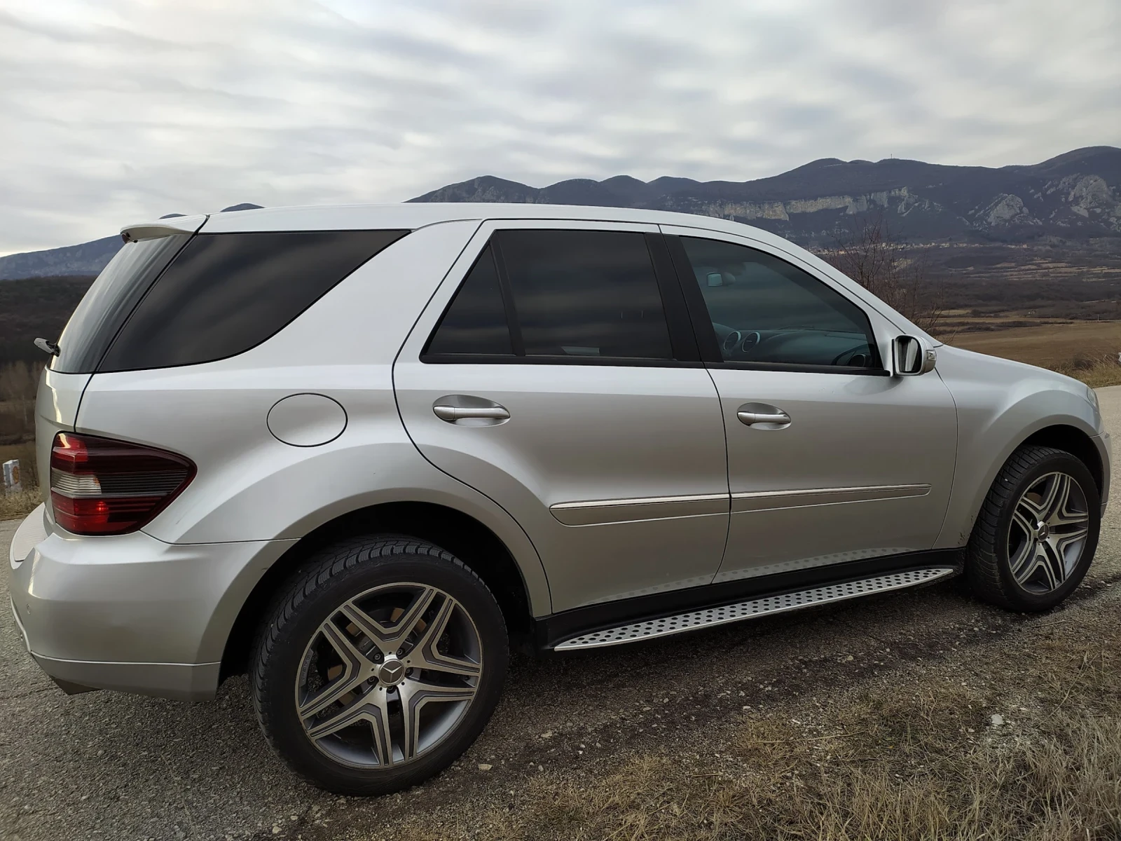 Mercedes-Benz ML 320  - изображение 6