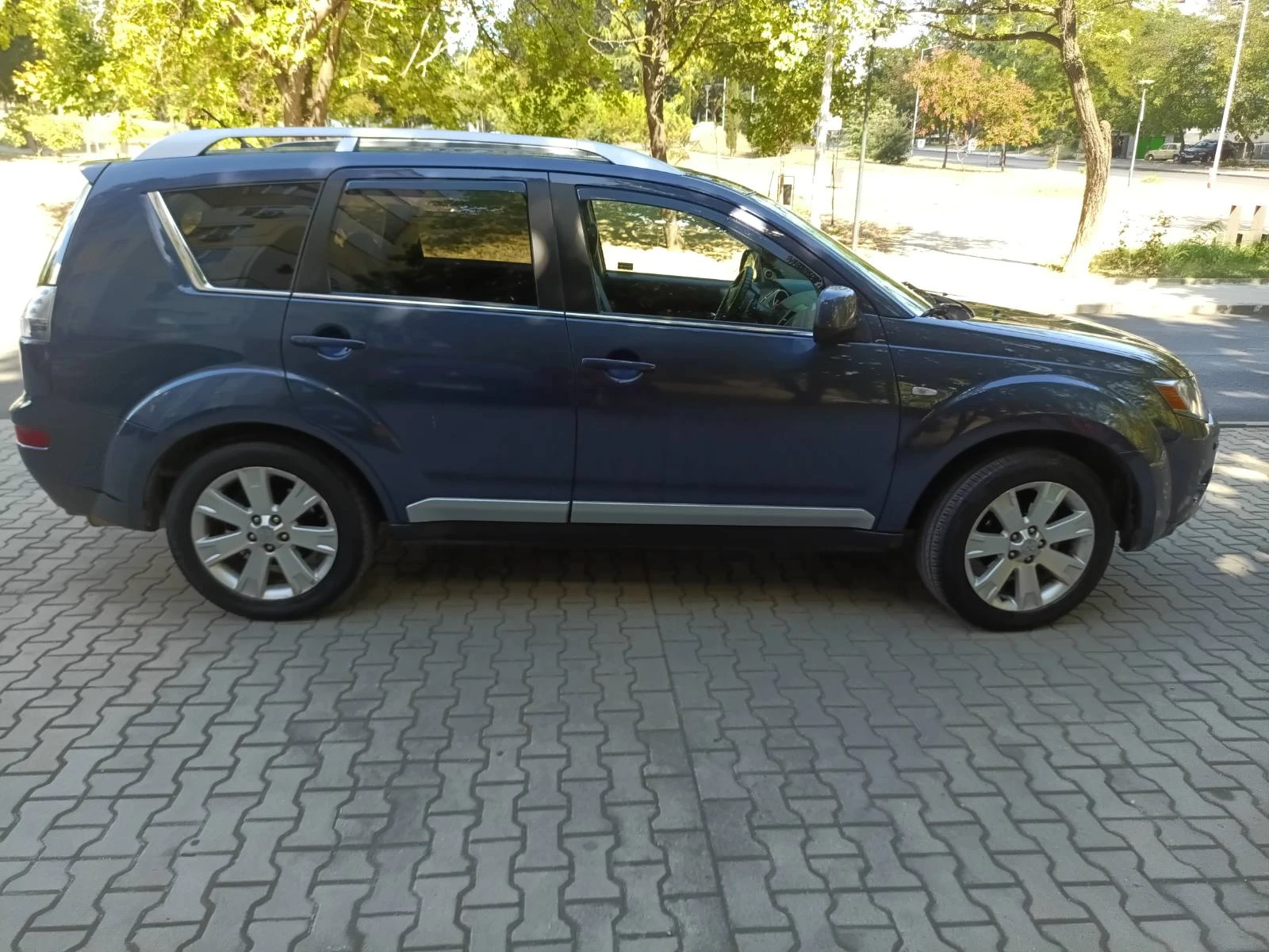 Mitsubishi Outlander  - изображение 3