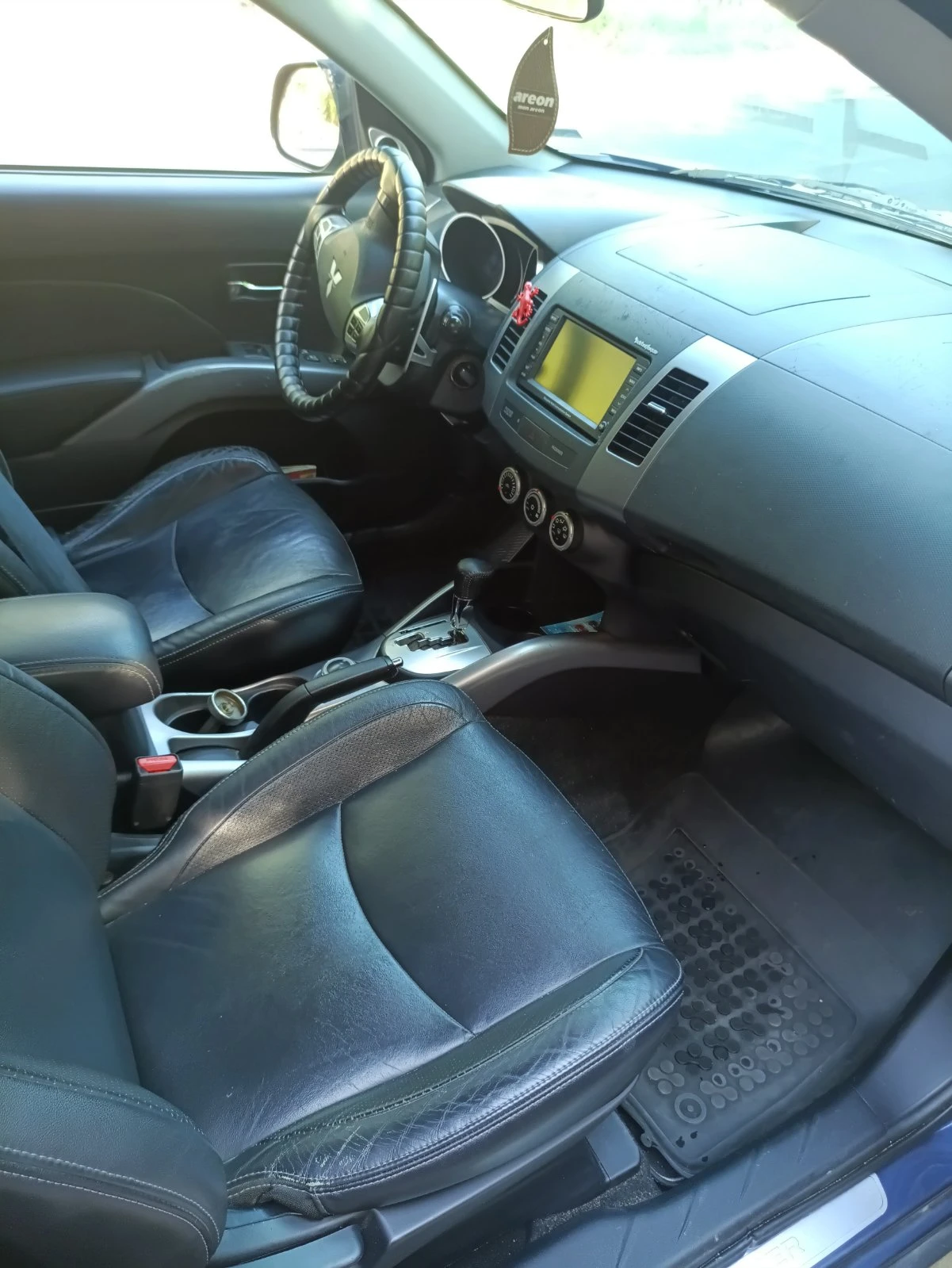 Mitsubishi Outlander  - изображение 9