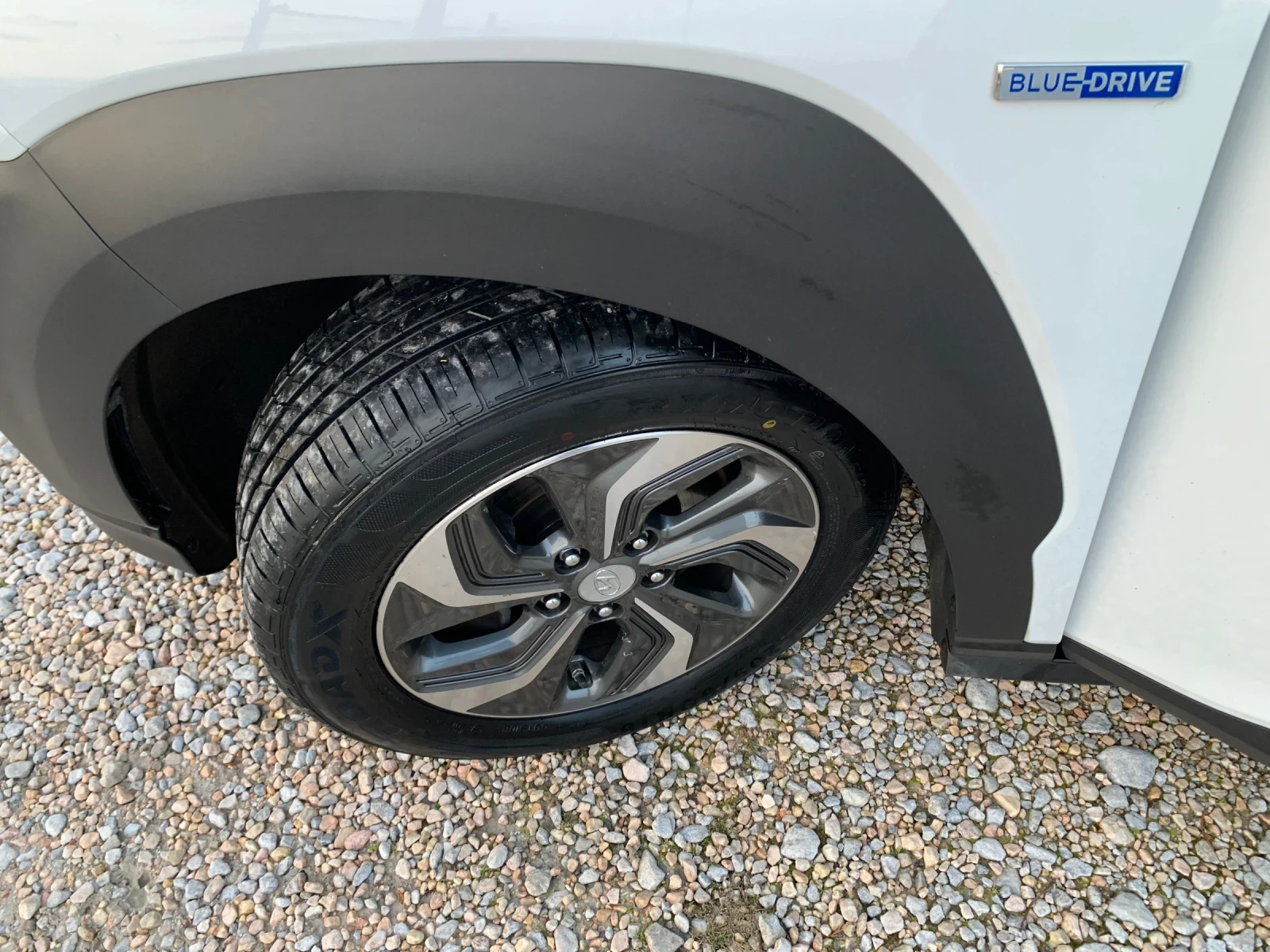 Hyundai Kona 1.6b/hibrid, снимка 15 - Автомобили и джипове - 53833988