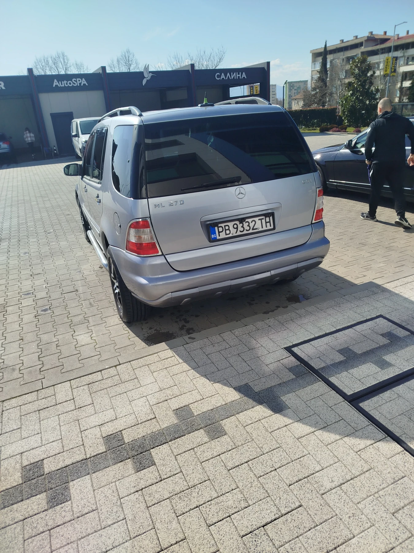 Mercedes-Benz ML 270, снимка 3 - Автомобили и джипове - 53918719