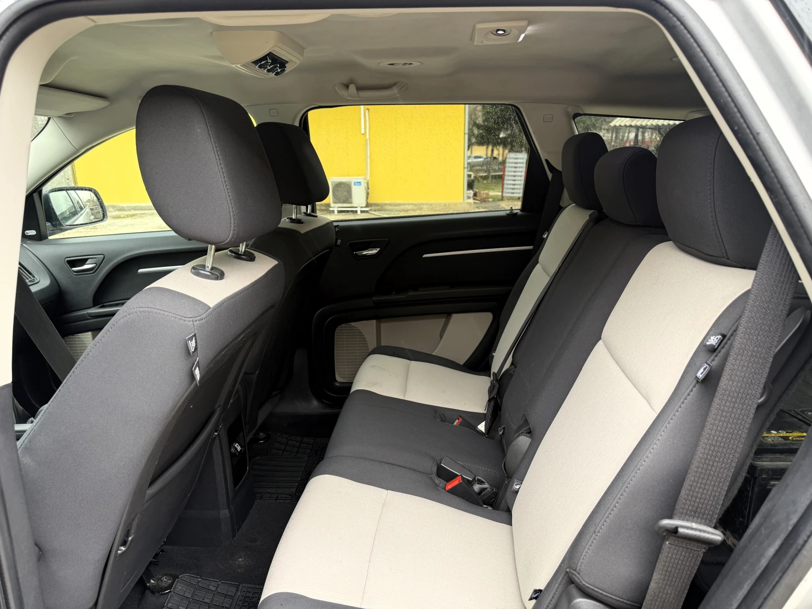 Dodge Journey 2.0 TDI 120 к.с. , снимка 12 - Автомобили и джипове - 54021012