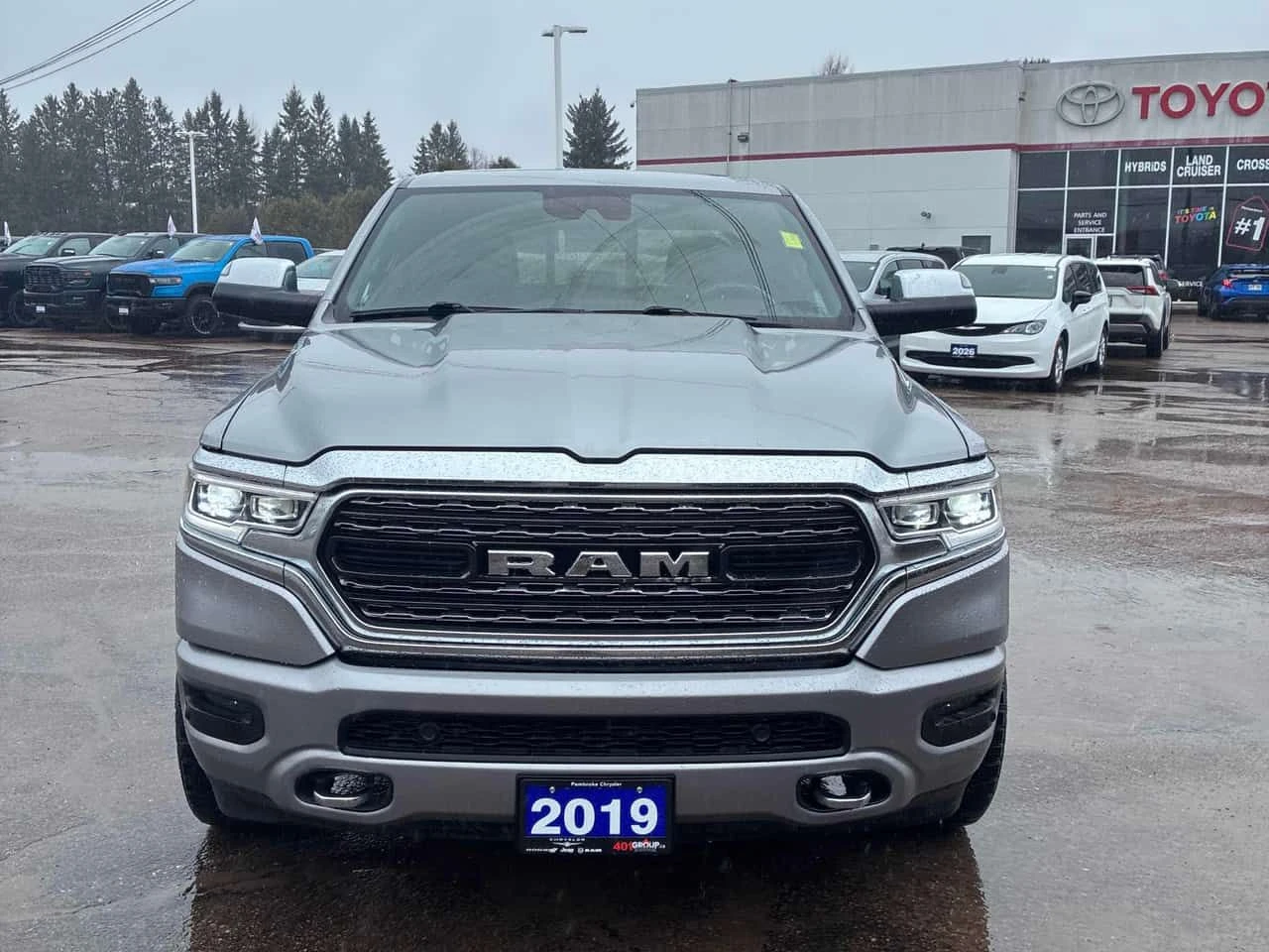 Dodge RAM 1500 LIMITED/CARFAX/Кожа/Подгрев/Шибедах/КЛИП
